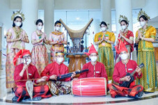 Aryaduta Makassar Turut...