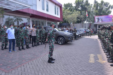 Panglima TNI Kerahkan...
