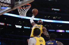Hasil NBA 2021/2022:...