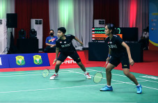 Menang Mudah di Laga...