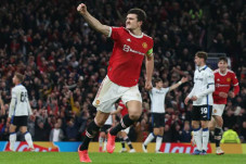 Hasil Pertandingan dan...