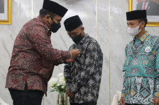 Serahkan Jabatan Menag...