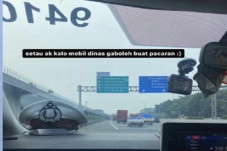 Warganet Berang Oknum...