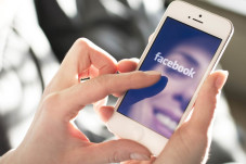 Facebook Dikabarkan...