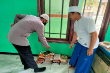 Geger, Pria Berkapak...