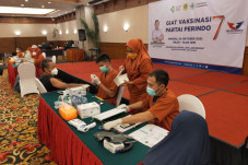 Partai Perindo Gelar...