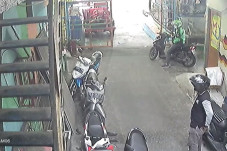 Kepergok Curi Motor...