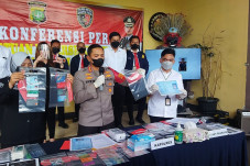 3 Penipu Modus Jual...