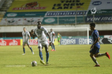 Penyerang Persib Ngamuk...