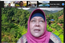 Asah Kemampuan Menulis,...