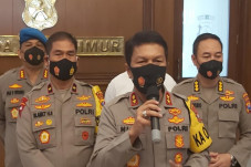 Siapkan Sanksi Tegas,...