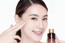 Serum Produk Perawatan...