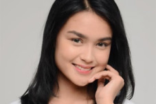 Hanna Kirana, Artis...