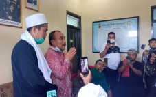Bentak Ustaz saat Ceramah,...