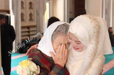 Kisah Arisa, Mualaf...
