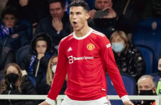 MU Salah Rekrut Ronaldo,...