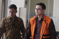 KPK Isyaratkan Akan...