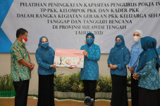 Upaya PKK Pusat Tingkatkan...