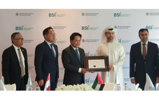 BSI Dapatkan Izin Prinsip...