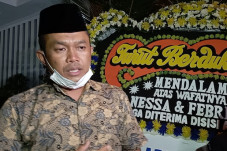 Ustaz Azhari Nilai Vanessa...
