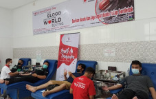 Ikut Donor Darah Komunitas...