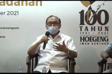 Kepolisian Diminta Tiru...