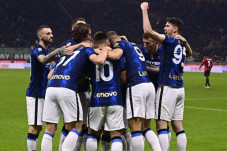 Inzaghi Pusing 3 Pilarnya...