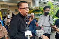 Ayah Vanessa Angel Keberatan...