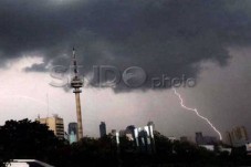 Efek La Nina, Warga...