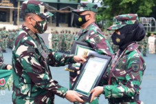 Berprestasi di Bidang...