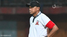 Rahmad Darmawan Dipecat...
