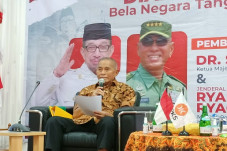 Di Markas PKS, Ryamizard...