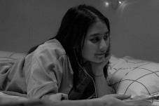 Prilly Latuconsina dan...