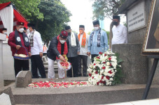 Eki Pitung Ingin Anies...
