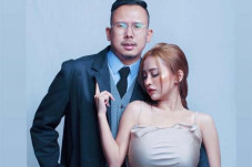 Kelola Banyak Usaha...