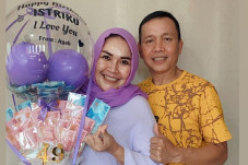 Anak KD Jatuh Sakit,...