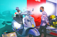 Hore! Vespa Piaggio...