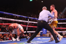 Caleb Plant Sesumbar...