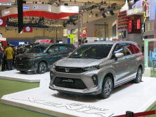 Ini Dia Daihatsu Xenia...