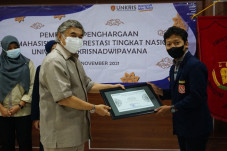 Prof Gayus Apresiasi...