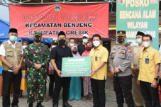 Korban Banjir Kali Lamong...
