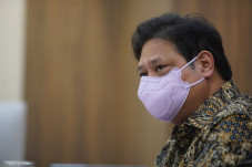 Menko Airlangga Pamer...