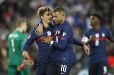 Hasil Prancis vs Kazakhstan:...