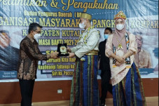 Bupati Pangkep Hadiri...