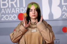 Heboh! Billie Eilish...