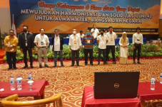 Kongres Iluni Ke-IV...