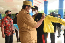 Bupati Maros Lepas Kontingen...