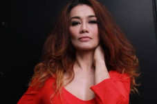 5 Artis Lebih dari 10...
