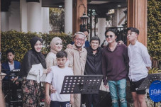 Didatangi Rhoma Irama,...
