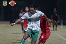 Kecolongan Gol di Menit...